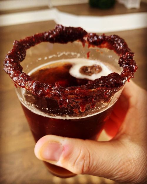 Qué tal?!? Salud!!!!! #indiobeer #tijuana #mexico #cerveza #salud #chamoy #saladita  https://www.instagram.com/p/B8mvhRWAEHq/?igshid=1snew8mbt7r91