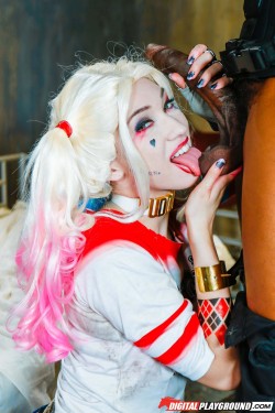 porndrunk:  What you didn’t see of Harley Quinn and Deadshot, behind the scenes.