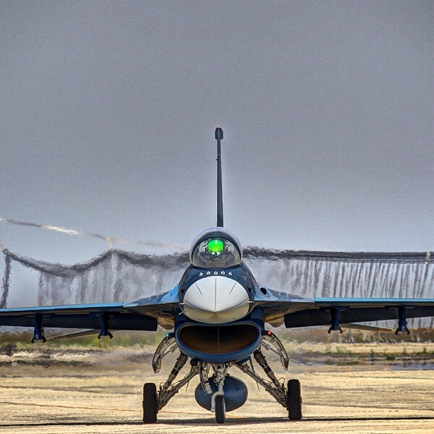 lemon-heart:  #aircraft #f2 #viperzero #航空自衛隊 #築城基地