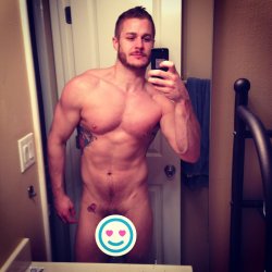 hotfamousmen:  Austin Armacost