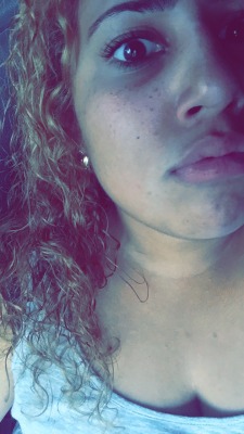 sex-slave-jay:  SC; xocurlyjaayy  IG; xocurlyjaayy