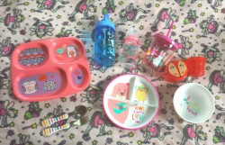 masochistic-babygirl:  fuzzy-little-fox:  All of my cute kitchen stuff 😊❤  🌟Minors/supporters please do not interact🌟   I have the “owl always love you” plate!!!