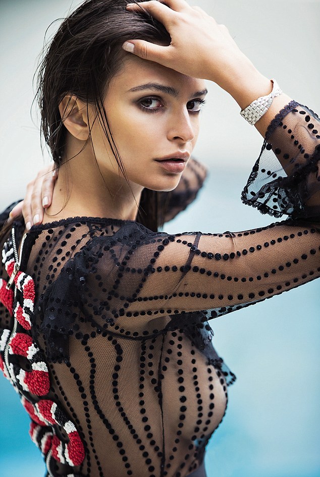 EMILY RATAJKOWSKI STYLE