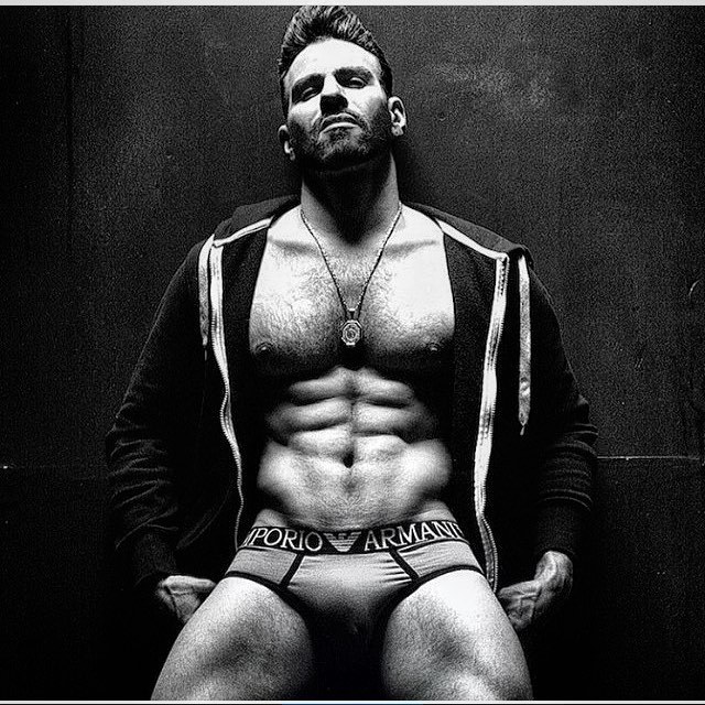 beardburnme:  “Gregory#malemodel #singer #artist #newyork #abs #kikodionisio_photography