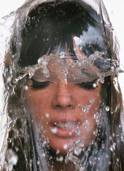 strathshepard:Jean Shrimpton by Guy Bourdin