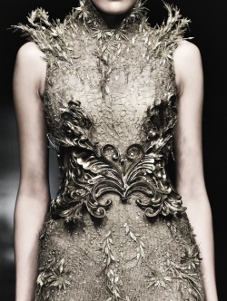 130186:Tex Saverio Haute Couture 2012