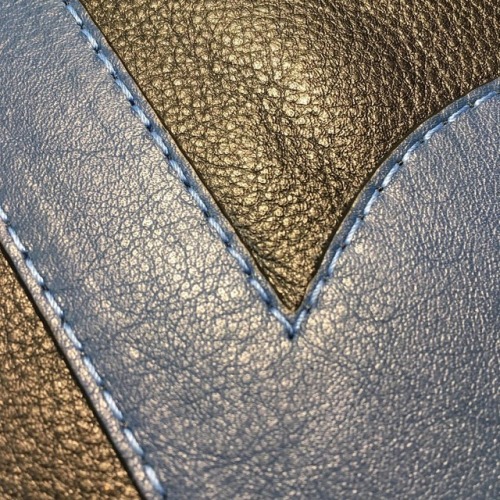Up close shot from the Boy Blue jacket appliqué. This was done on my Singer 281 with Gutterma