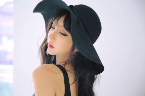 kormodels:  Kim Mina