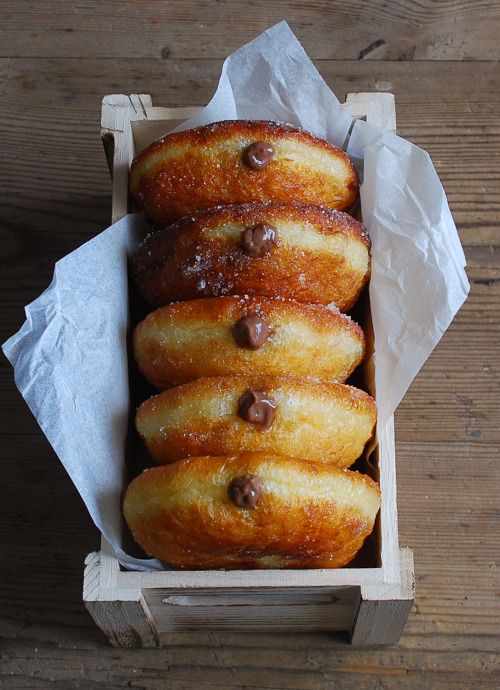 dietkiller:  Chocolate Filled Donuts 