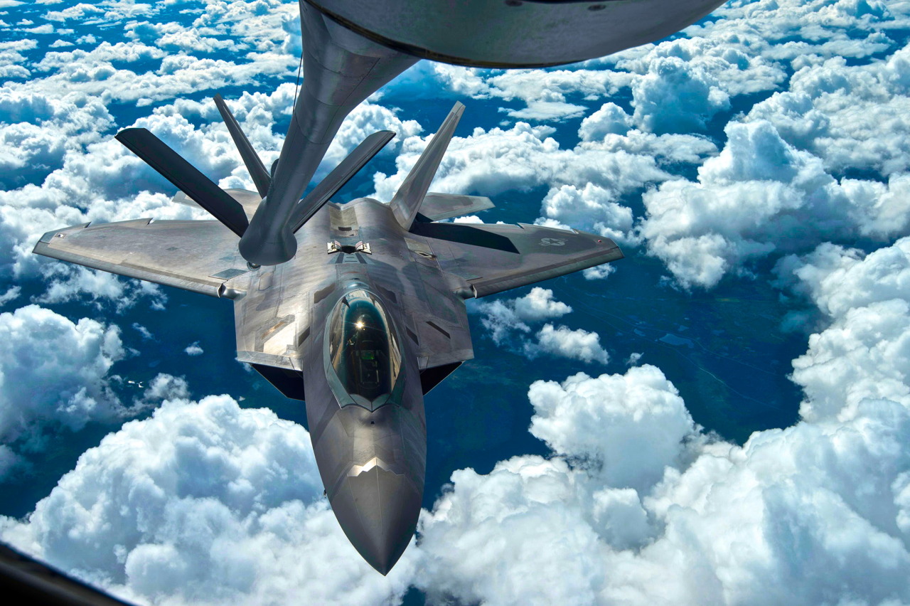 theworldairforce:  Raptor watering hole
