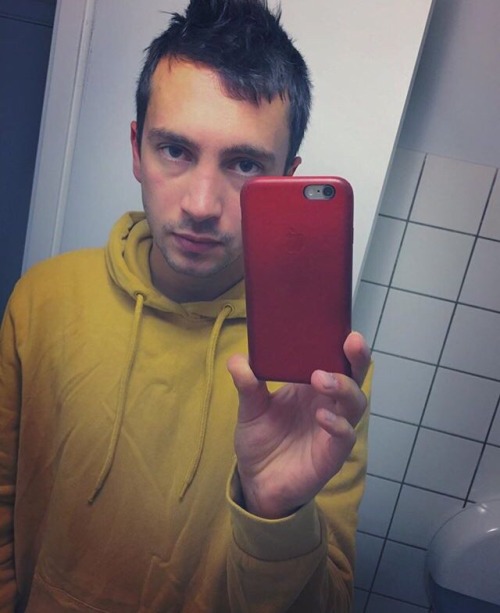 justsomelittlefandomthings:Can you believe it, Tyler Joseph invented wearing yellow