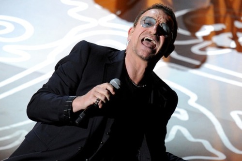 U2’s Bono defends Apple LP giveaway, says ‘38 million people’ have listened to 'So