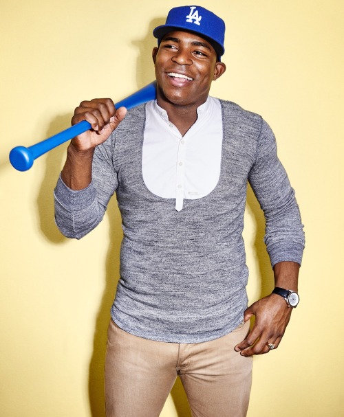 missinglinc:  hoodsworld: Yasiel Puig  😍