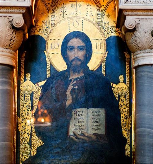 servant-of-christ-jesus:Icon of Jesus (Iisus Hristos) at St. Volodymyr’s Cathedral in Kyiv, Ukraine.