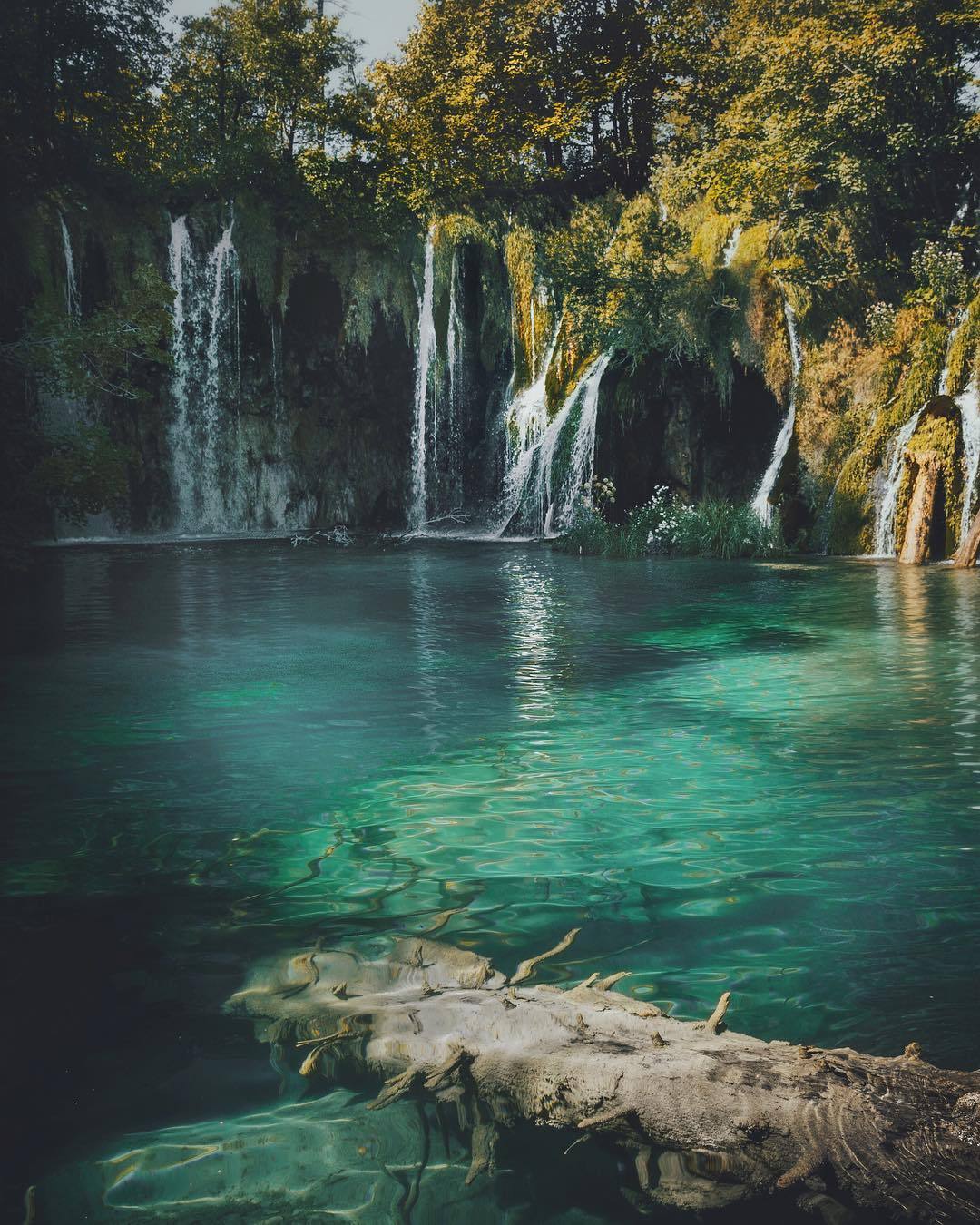 earthlygallery:  Plitvice Lakes by Andrea Caprini
