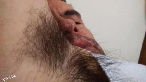 dirtykinkyladuk: Love to smell him when he is sweating