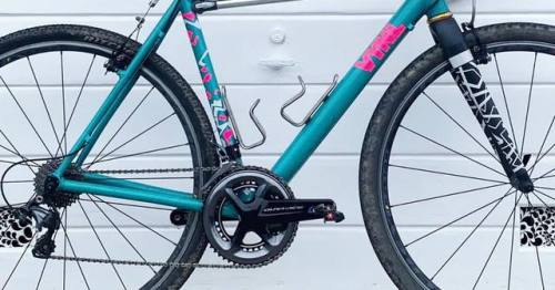 vynlbikes:Details matter. @cyclofunk www.instagram.com/p/B0yc0n7gOim/?igshid=1ukny5149bty3