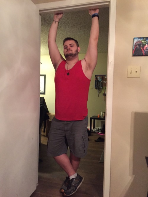 dexterbear97:Photo strip tease pt1 ( front side )