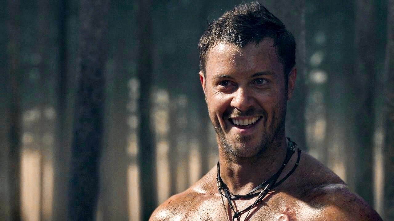 Porn patroclusdefencesquad:  Agron + being turned photos