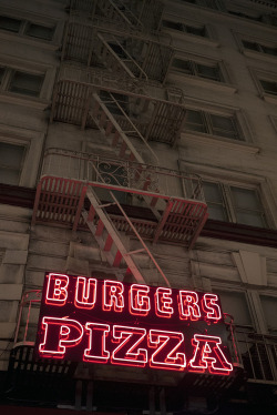 kylethale:  burgers + pizza by unknown