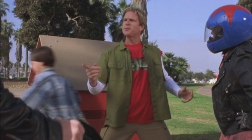 2004 Ay Eff. Layered T-shirts, Cargo Pants With Huge Pockets, Everything.
