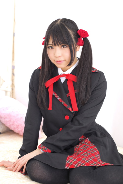Cosplay Girl MariMariTime4 [School Girl Uniform] 1-2