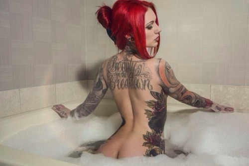 XXX badbitch-empire:  Cervena Fox  photo