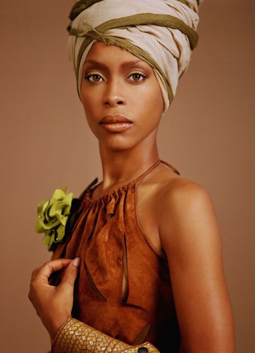 mystical13luv:  misterand:  Erykah Badu  adult photos