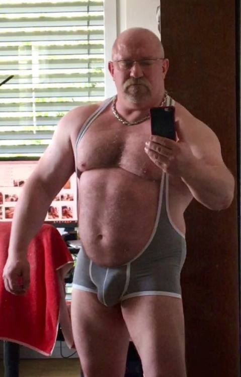 daddybear52: DaddyBear goals.