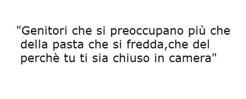 fammisbocciaretraletuedita:  ma sono proprio i miei genitori 