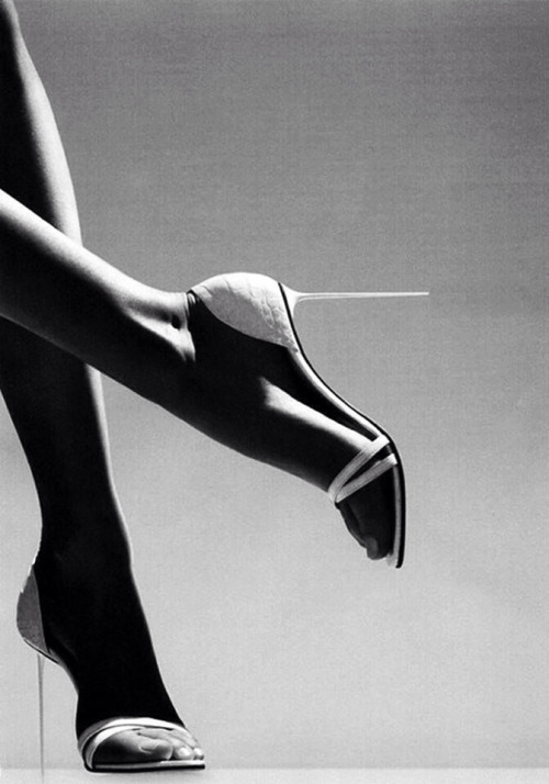 ms-woodsworld:  Weapons of mass destruction… 