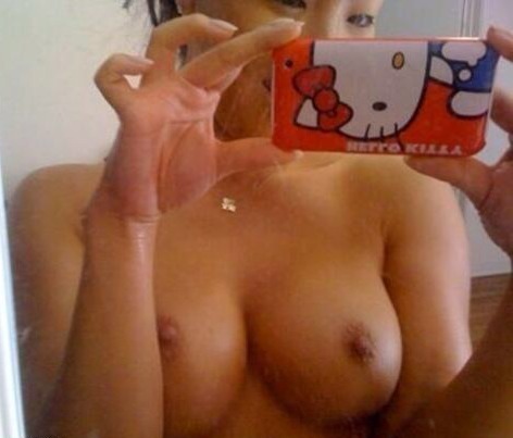 Shameless Teen PUSSY Selfies