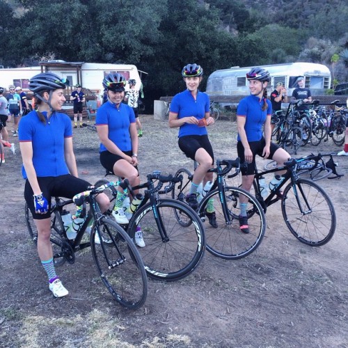 dfitzger: #abbylwatson: I’ve always loved blue, but never more than today. This team clad in blue je