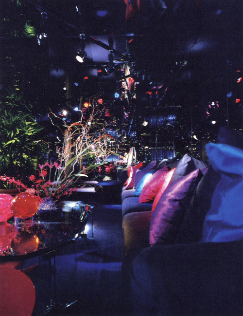 newwavearch90: Colorful apartment of designer Richard Ohrbach (year unknown)Scanned from &lsquo