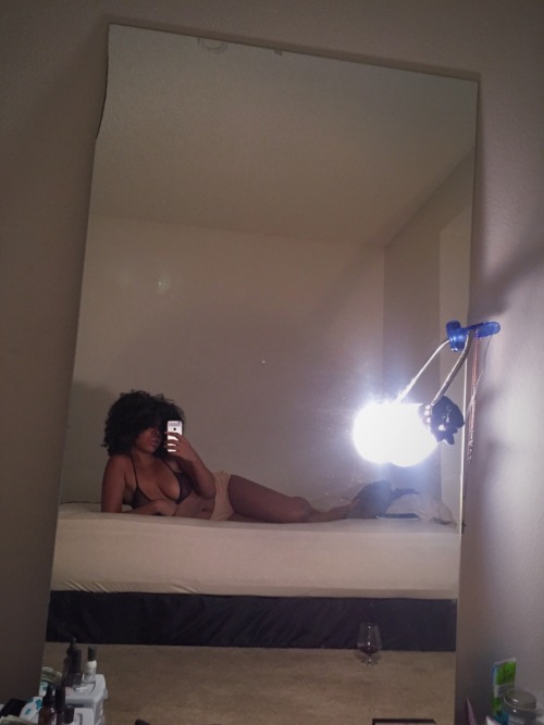 illumahottie:  Dalina got this photo first