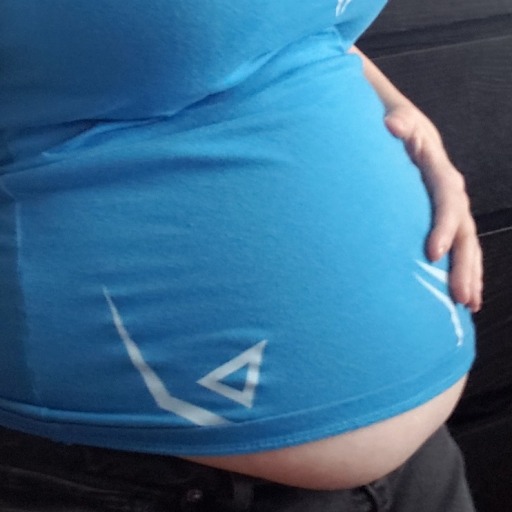 growingsofter:  Took this earlier pre-spending the entire afternoon snacking, I’ll try to remember taking one later, when my belly is nice and stuffed.    Schön 😍❤️😘