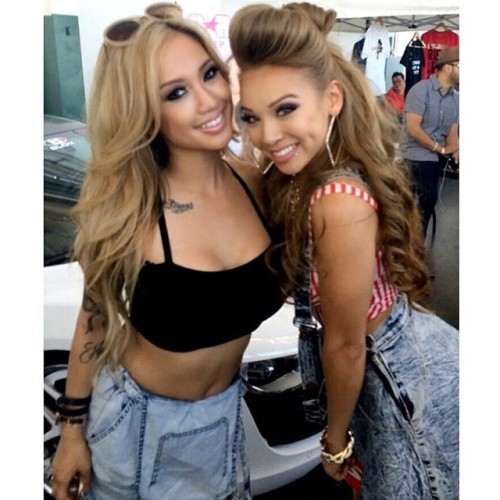 dimesontumblr:  That’s a lot of pretty in one picture with @msashleyvee & @dannieriel 🙌😍 #DimesArePerfect #Dime #AsianGirls #Girl #ImportModel #Model #PhotoOfTheDay #beautiful #igers #instagood #follow #smile #Selfie #Celfie #AshleyVee #DannieRiel