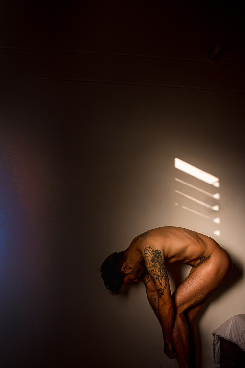 jzayas:  #me #boy #nude https://www.instagram.com/johnsayas/