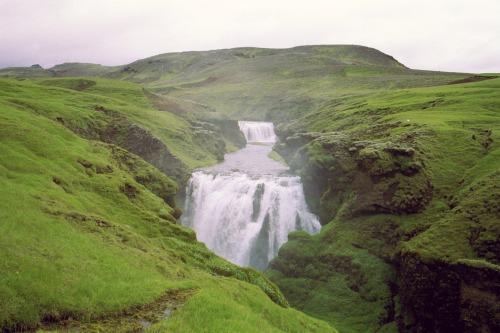 geologicaltravels:1997:  In July 1997 we did the 23 km hike from Þórsmör