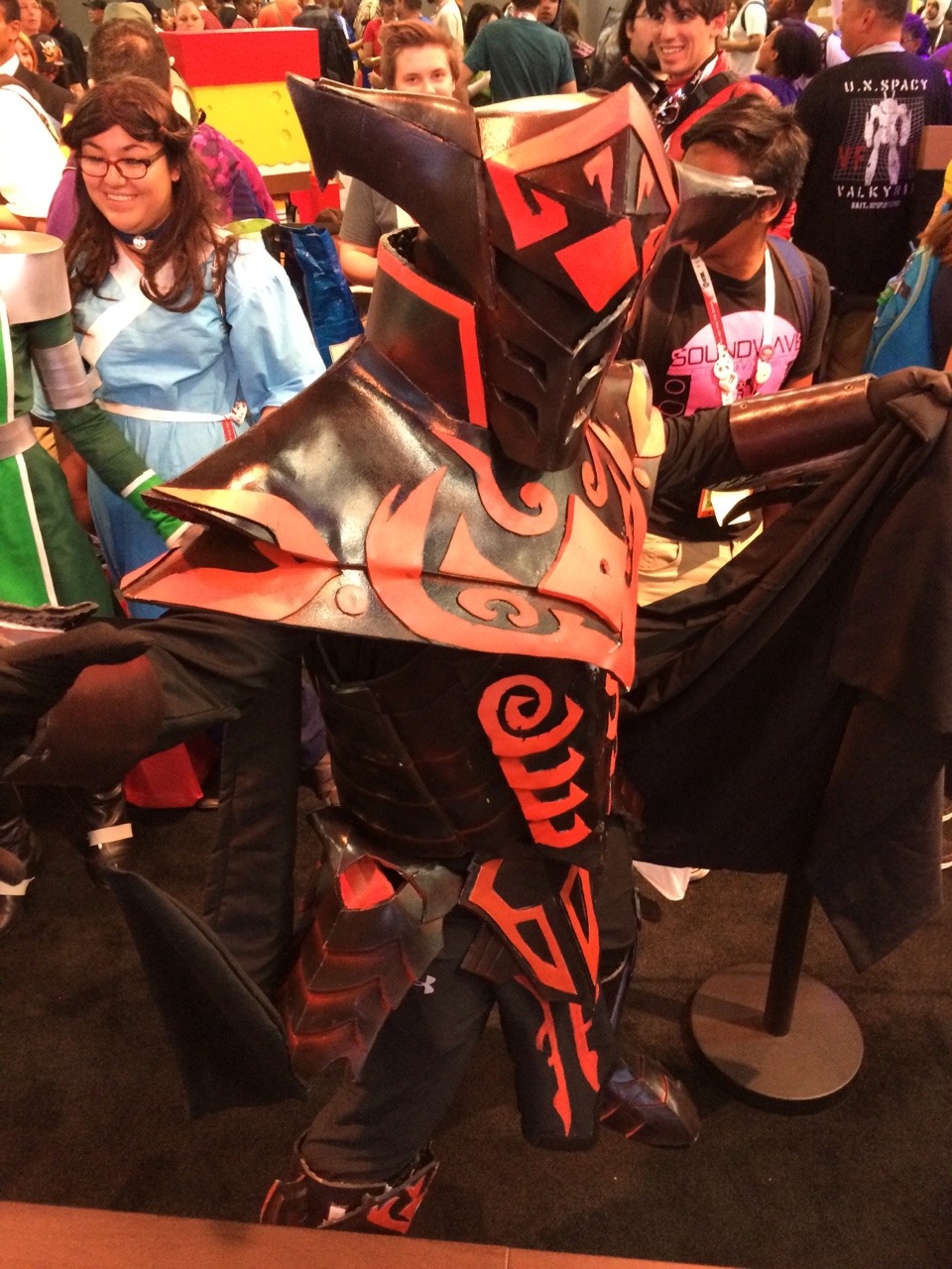 bryankonietzko:  I saw a lot of great LOK/ATLA cosplay this year at SDCC, as usual