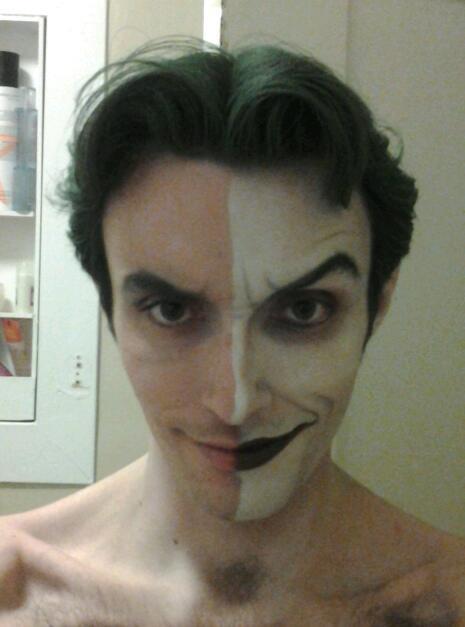 arkhamasylumismyhome:Anthony Misiano. aka The best Joker Cosplayer ever