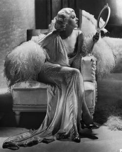 Jean Harlow Shrine