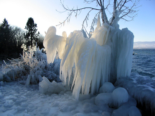 nordicsublime:Ice formations - www.nicolas-hoffmann.net