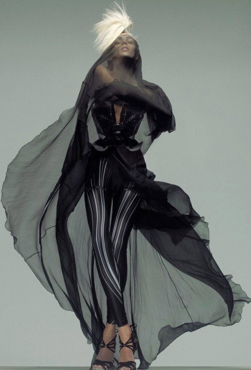 a-state-of-bliss:Vogue March 2009 - Anja Rubik by Nick Knight
