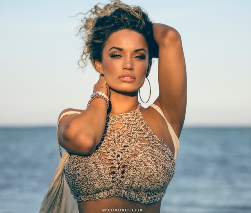 pedrorollejr: Model: Jessica Kylie | @therealjkylie Photographer/Retouch: @pedrorollejr Wardrobe: @k