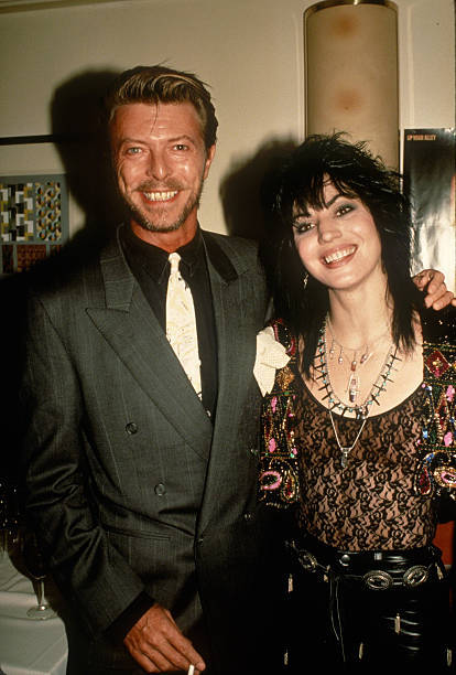 heygingergirl:music5starsupreme:@angel-star-moon  #David Bowie #Joan Jett, circa