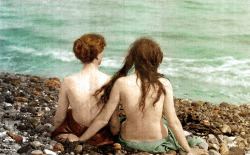 dorothy-zbornak:the-edwardian-lady:  Day at the ocean. These two Edwardian lovers are so wonderful to put color on.   Edwardian lesbians :D