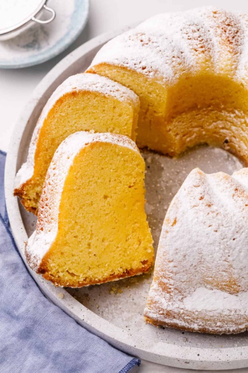 fullcravings: Old-Fashioned Kentucky Butter Cake