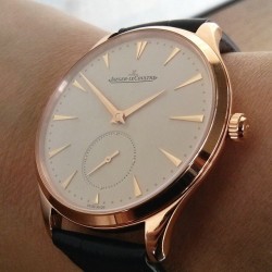 womw: This one please. @jaegerlecoultre by thehorologium from Instagram http://ift.tt/1Ai8Nj4 