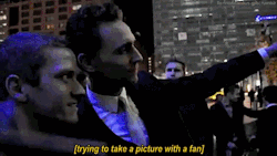 tomhiddleston-gifs:  #is there a flash #is